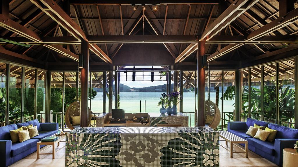 Hotel Amari Phuket Patong Esterno foto The lobby of the resort