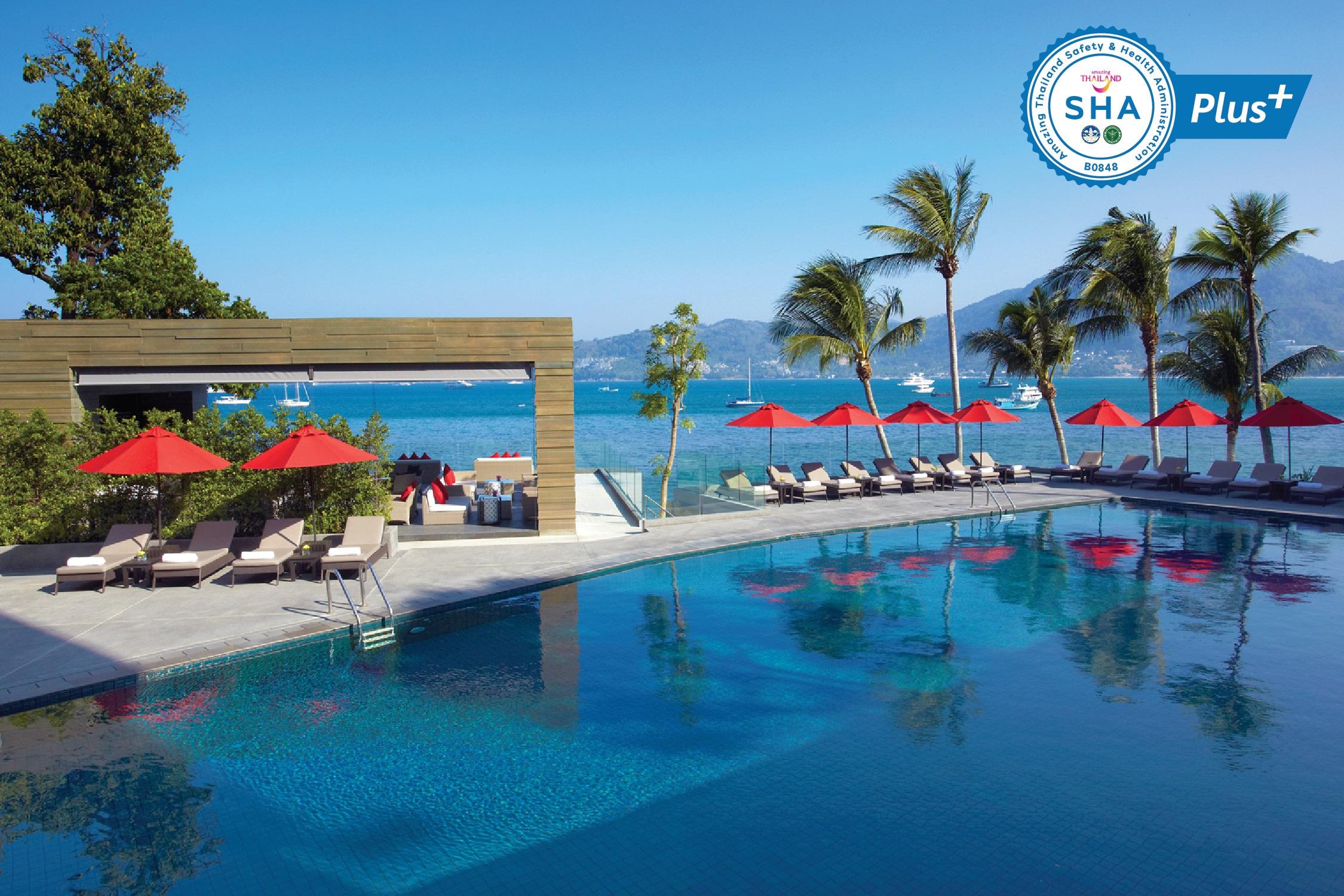 Hotel Amari Phuket Patong Esterno foto The hotel's swimming pool