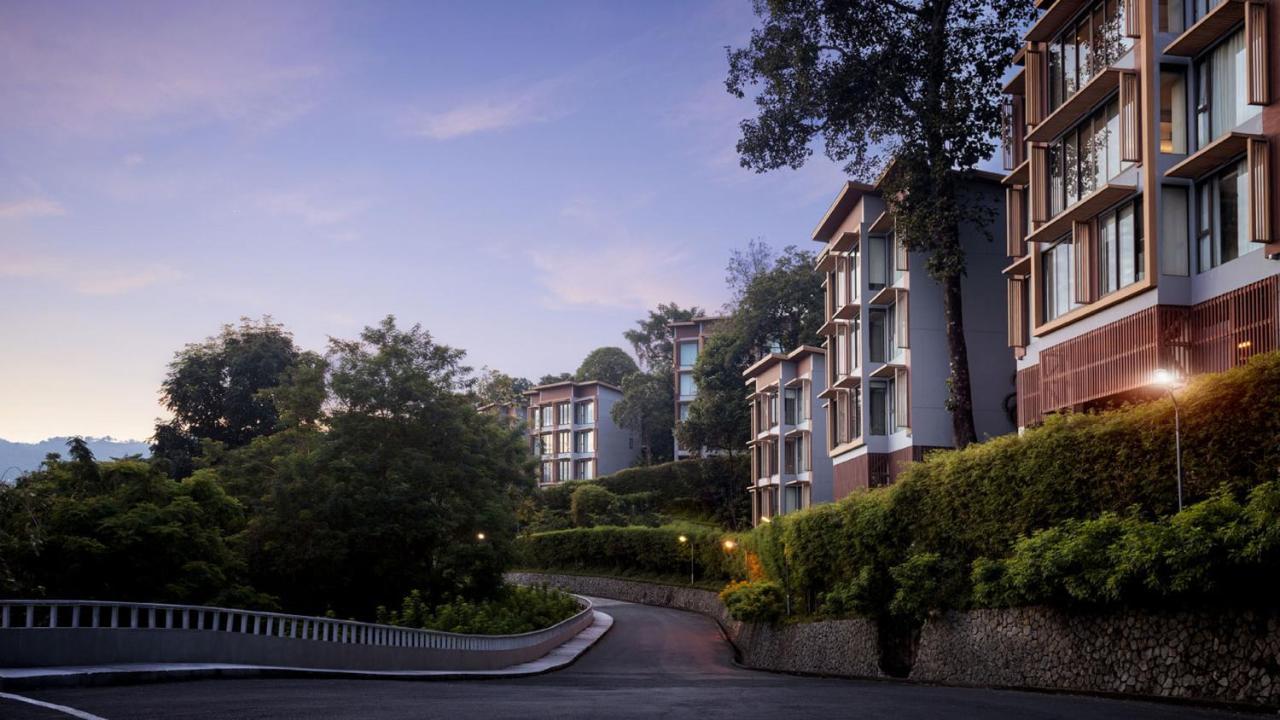 Hotel Amari Phuket Patong Esterno foto Residential buildings at the University of New South Wales